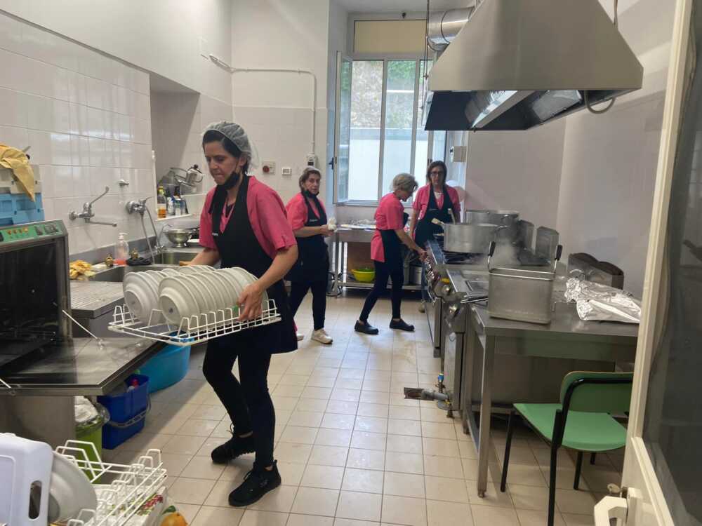 cucina mense allumiere