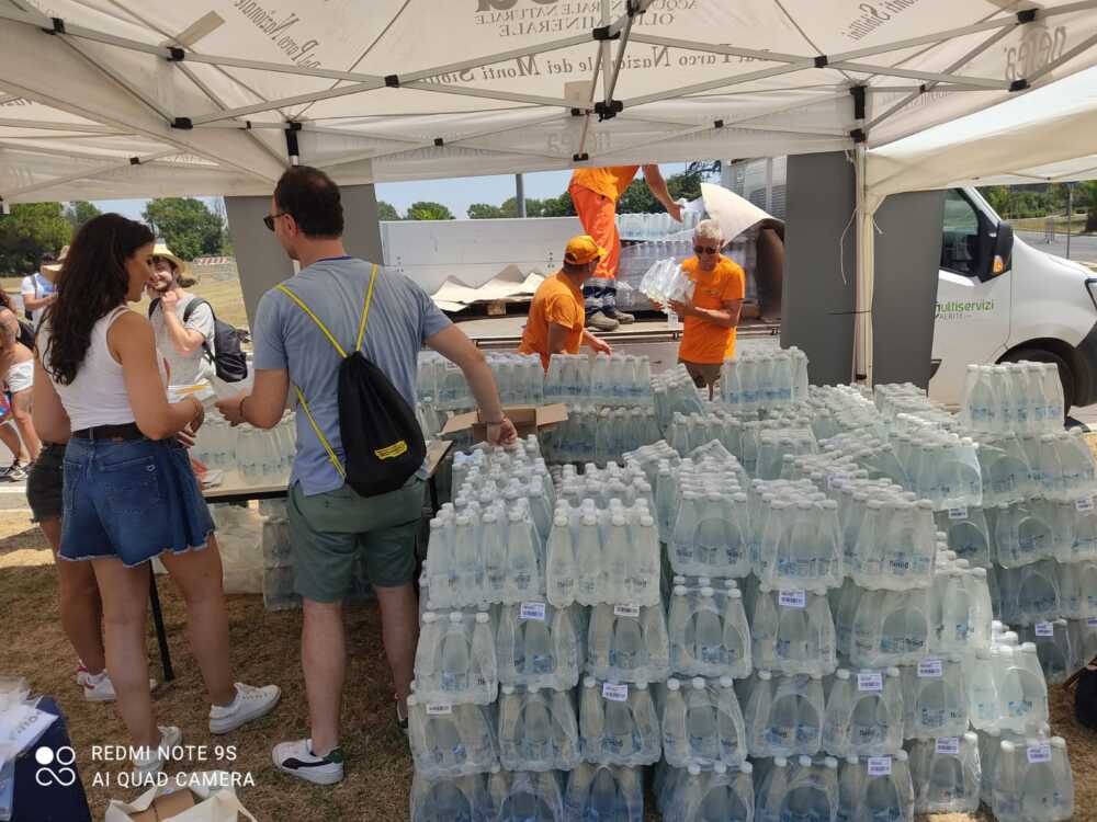 787CE28D-0D14-4B4D-8925-A28022954C11 acqua a jovabeachparty