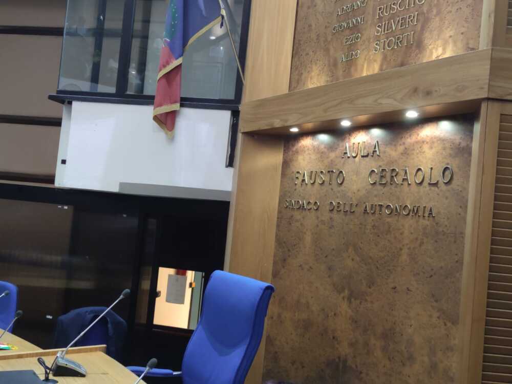 aula consiliare ceraolo ladispoli 2 aula consiliare cearolo ladispoli 2