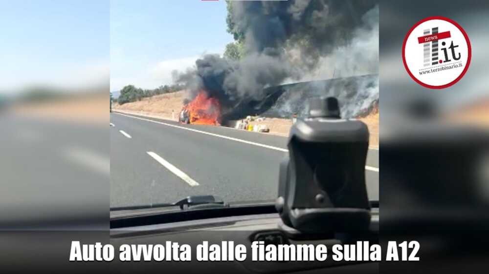 auto fiamme a12 auto fiamme a12