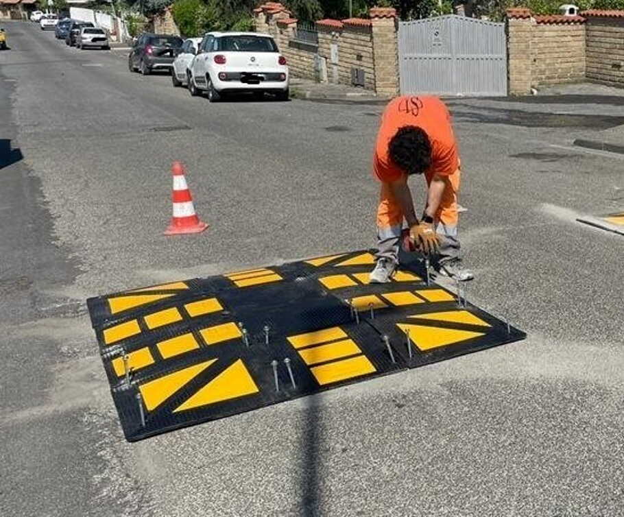 dissuasori dossi cuscini berlinesi ladispoli dissuasori dossi cuscini berlinesi ladispoli