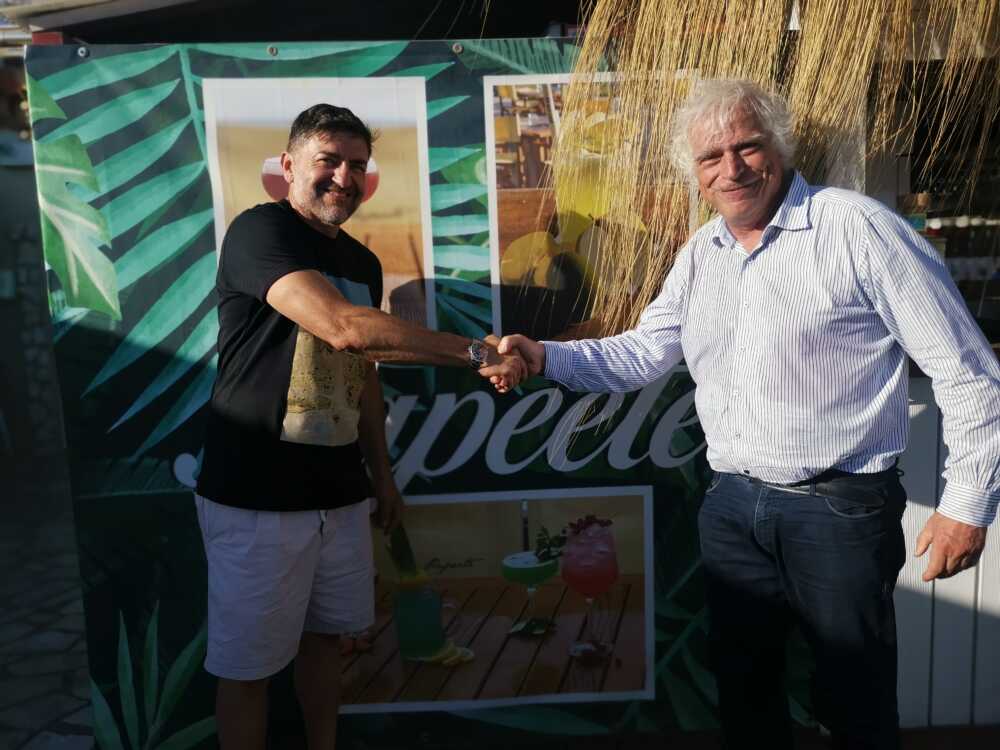 scuola melone al mare