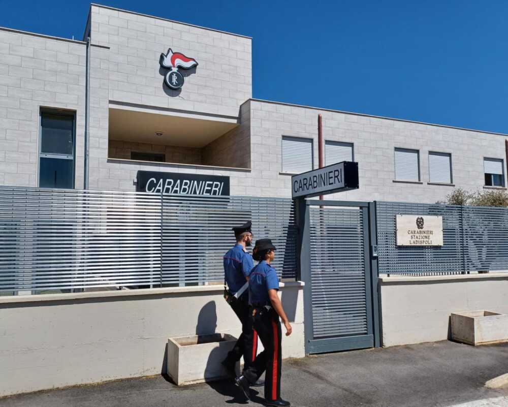 stazione carabinieri ladispoli (1) stazione carabinieri ladispoli (2)