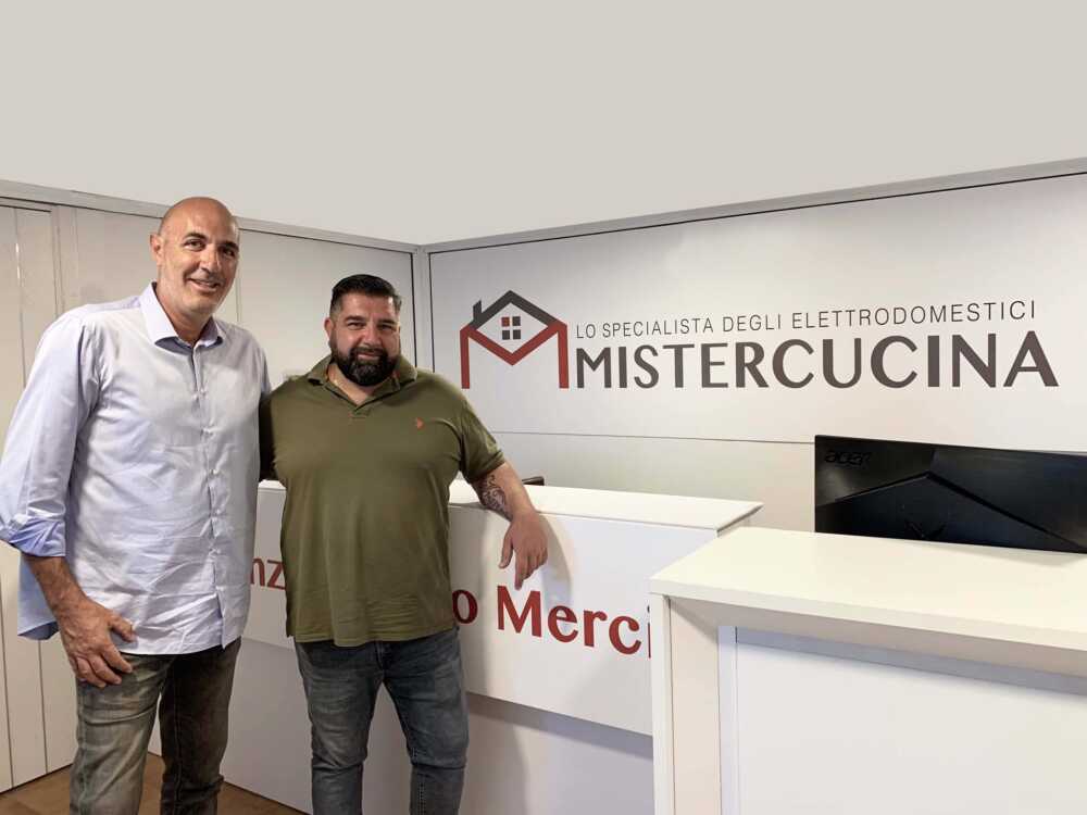 Fois Lecci dinamo basket ladispoli sponsor mistercucine Fois Lecci dinamo basket ladispoli sponsor mistercucine
