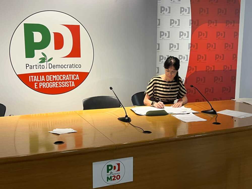 Linda Ferretti firma PD Linda Ferretti firma PD