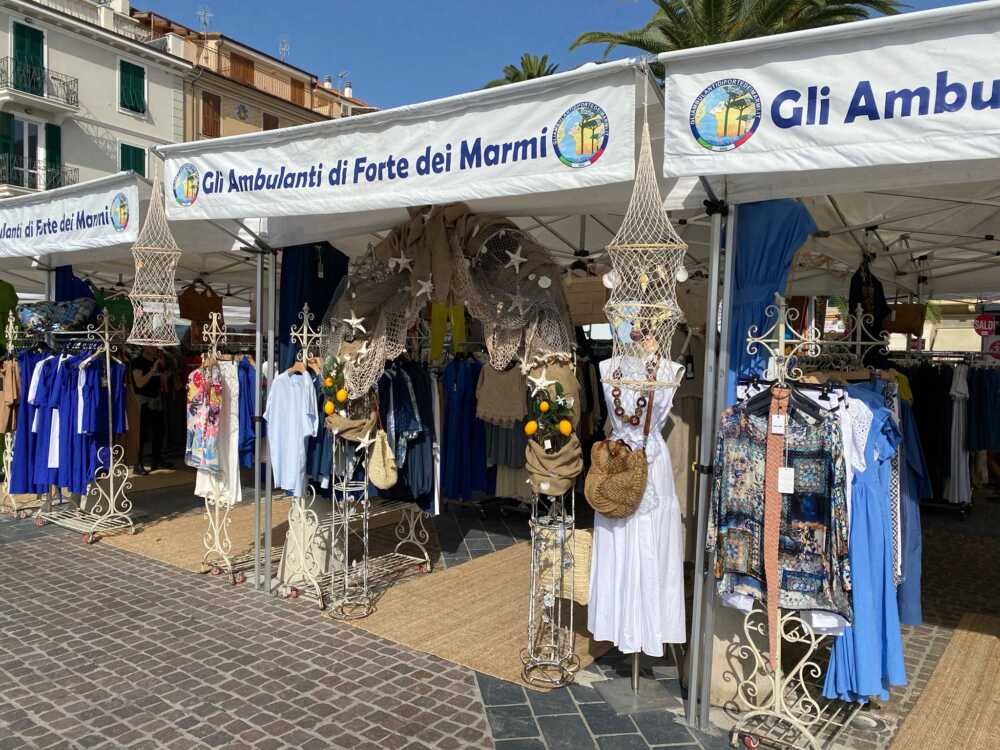 Gli Ambulanti di Forte dei Marmi fanno tappa a Tarquinia, Ladispoli e