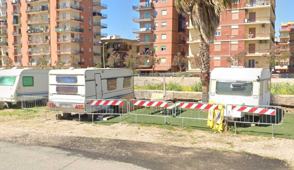 camper via del tritone ladispoli