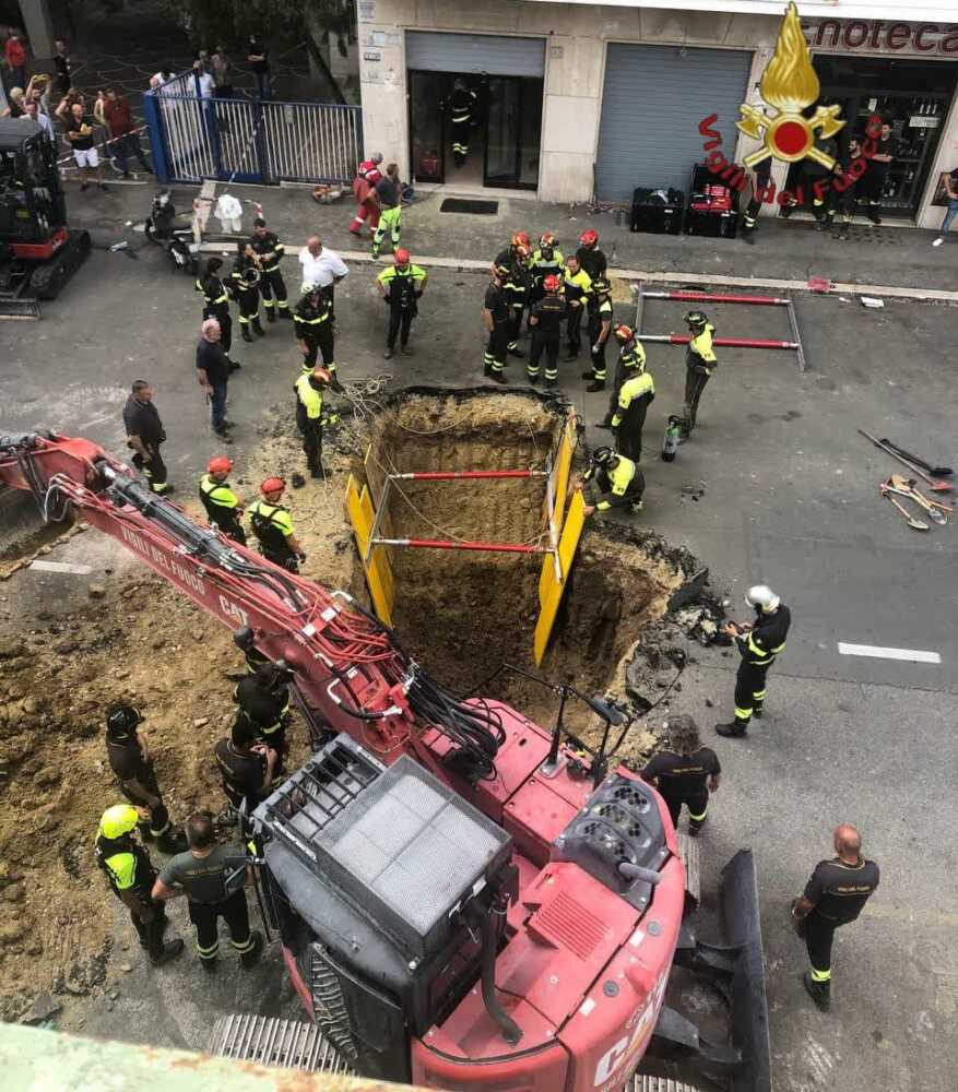 vvf vigili fuoco tunnel aurelio pompieri salvataggio 44