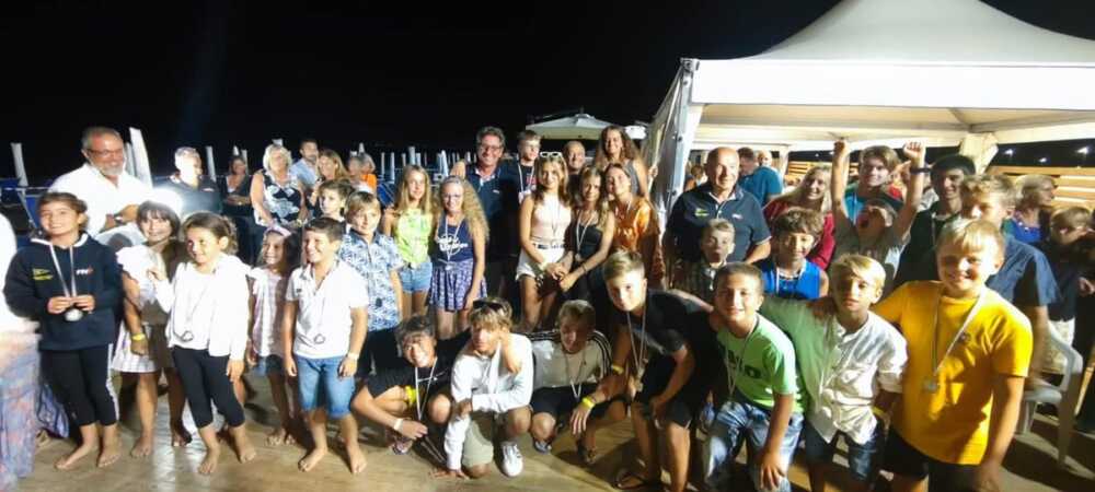 foto gruppo barche scuola vela campo mare (2)