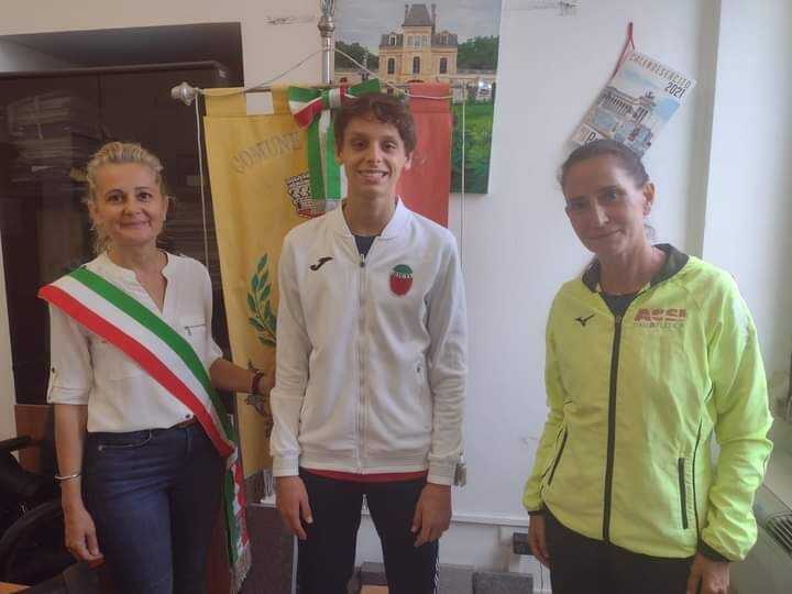 I saluti della Gubetti e di Cerveteri a Francesco De Santis, in partenza per la Coppa dei Campioni di atletica