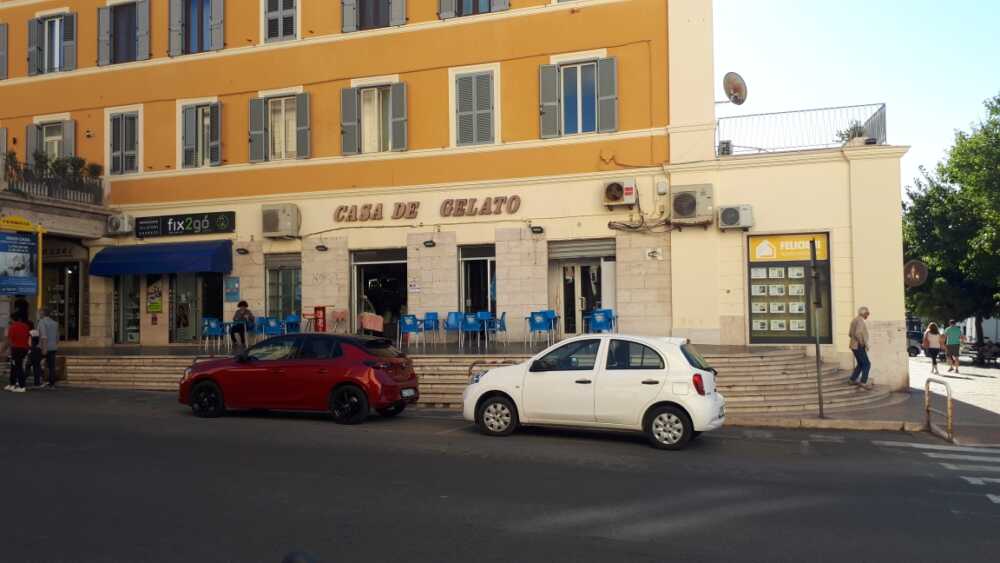 largo plebiscito casa gelato civitavecchia