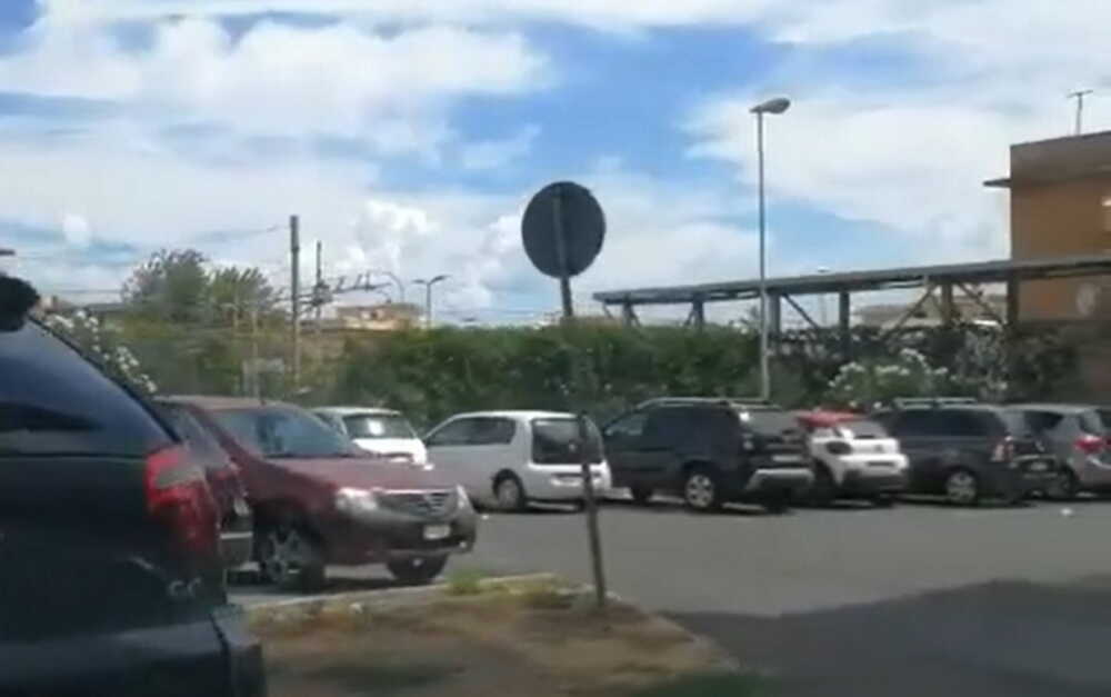 parcheggio vicolo pienza ladispoli