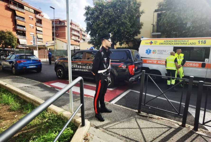 carabinieri artificieri ambulanza