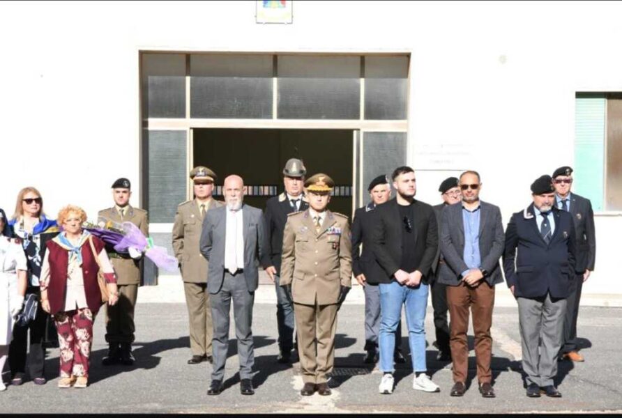 cuomo sottufficiale esercito cimitero civitavecchia (1)