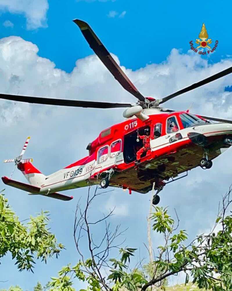 drago elicottero vvf vigili fuoco pompieri