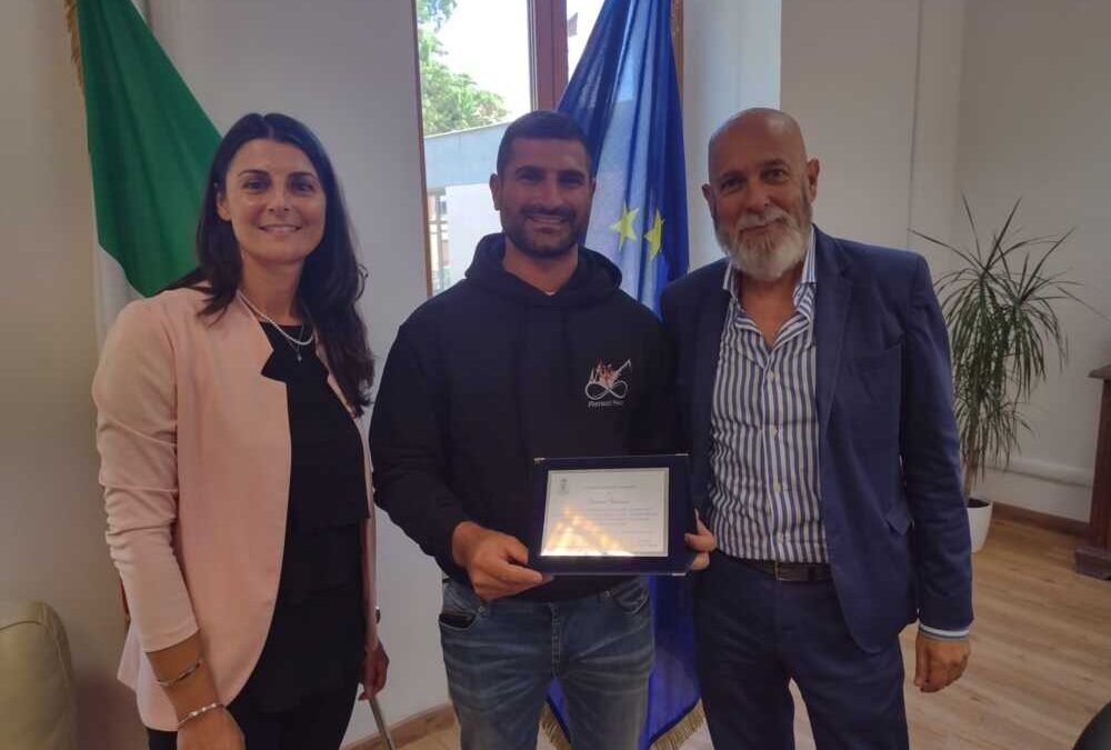 Premiato al Pincio Simone Pierucci, il cacciatore di relitti di Civitavecchia