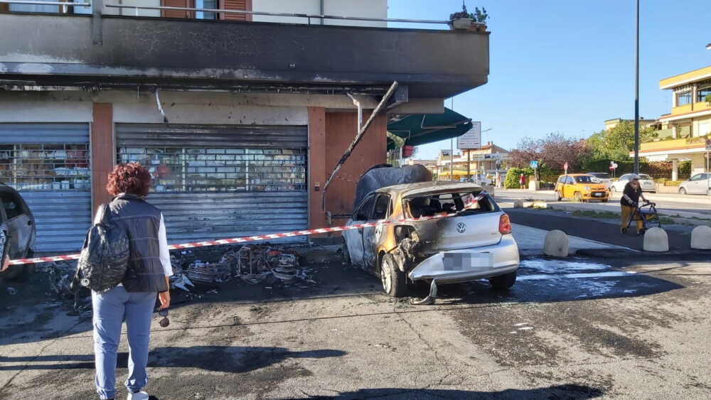 incendio auto cerveteri 6