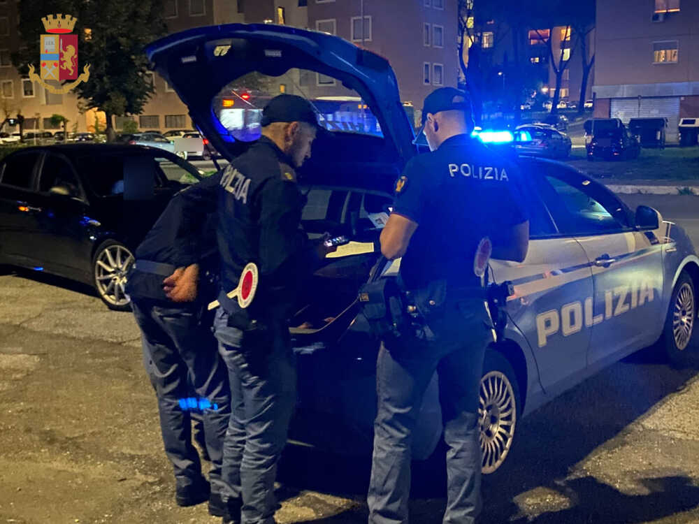 polizia blocco notte polizia blocco notte