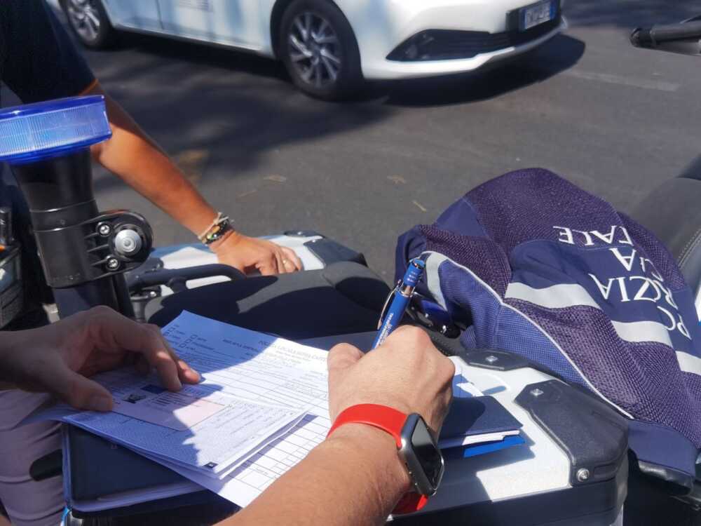polizia roma capitale controllo patente documenti