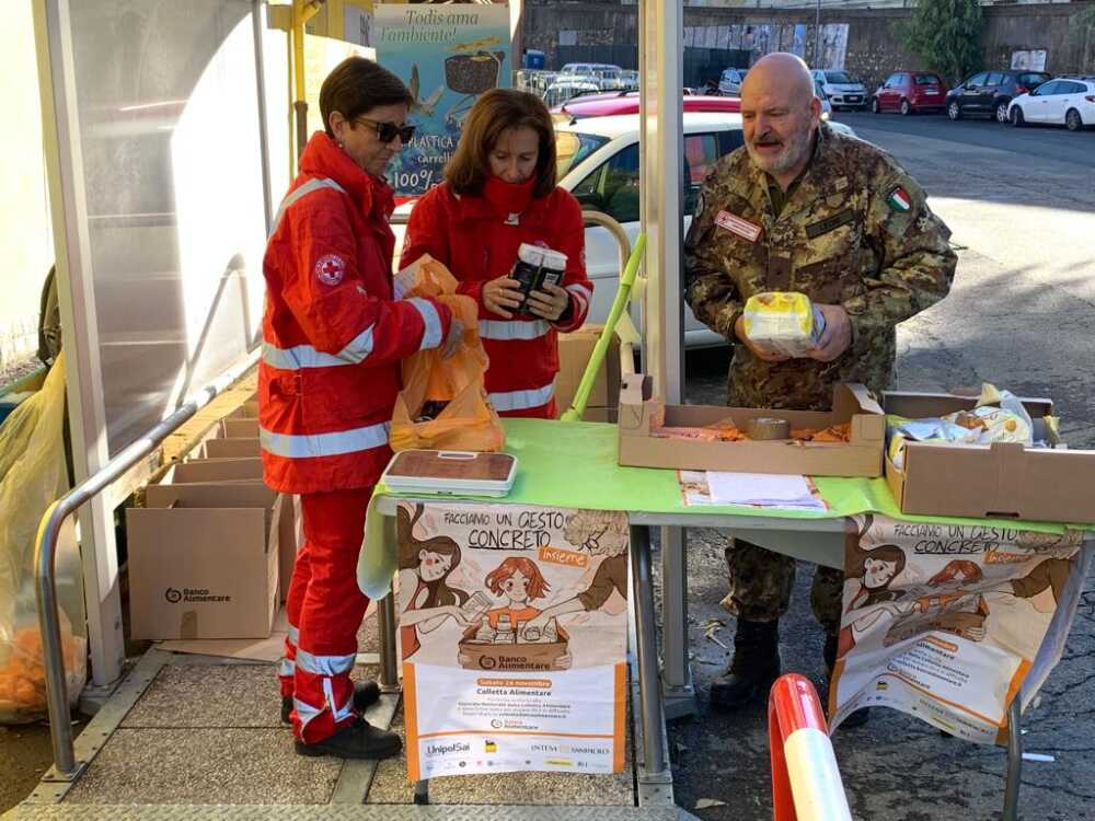 colletta alimentare croce rossa civitavecchia