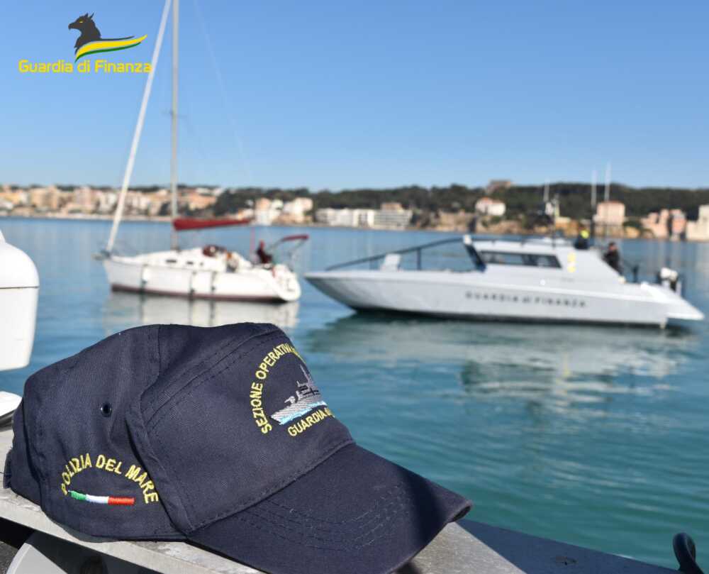 finanza roan Berretto_navigazione_Polizia_del_Mare finanza roan Berretto_navigazione_Polizia_del_Mare