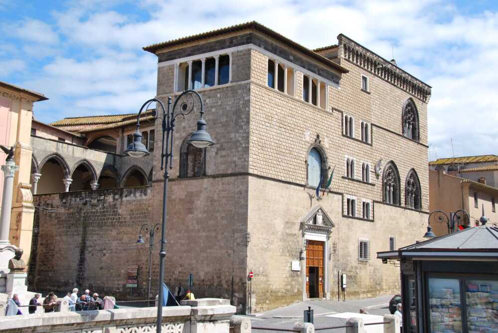 Scuola, tornano le visite guidate del “Sabato in famiglia” proposte dall’Iis Cardarelli di Tarquinia