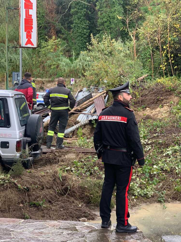 smottamento carabinieri pompieri vvf vigili fuoco