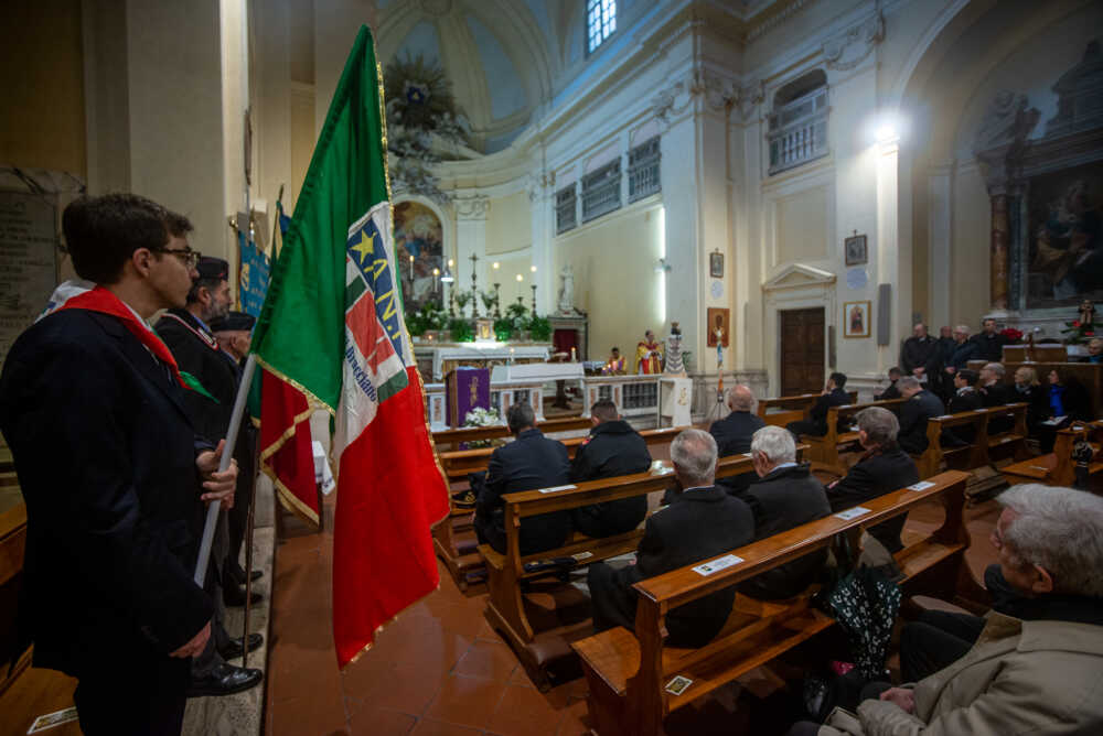 La Madonna di Loreto, patrona degli aviatori, celebrata a Bracciano dall’Aeronautica militare