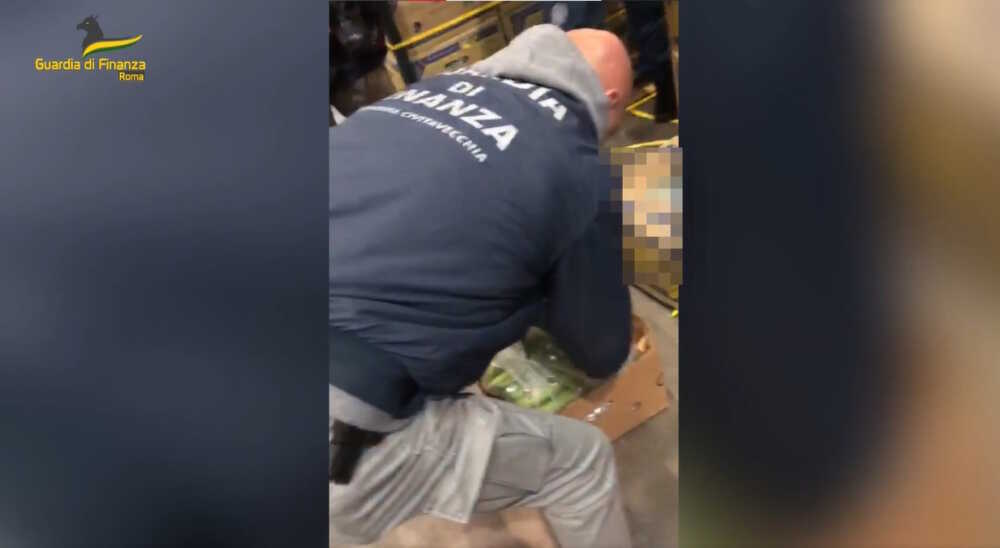 finanza Kg_72 cocaina civitavecchia
