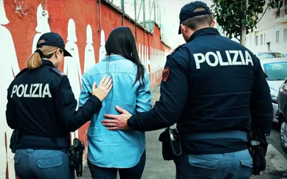 questo-non-e-amore- codice rosso violenza donne polizia