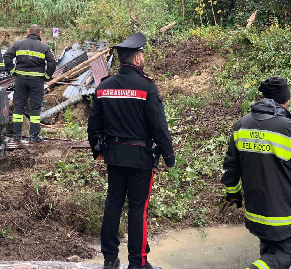 smottamento carabinieri pompieri vvf vigili fuoco
