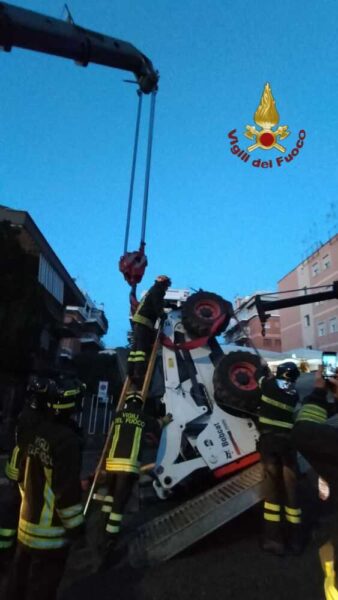 bobcat vvf vigili fuoco pompieri 2