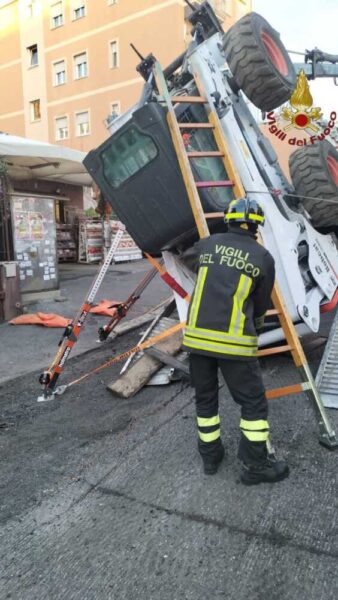bobcat vvf vigili fuoco pompieri 2