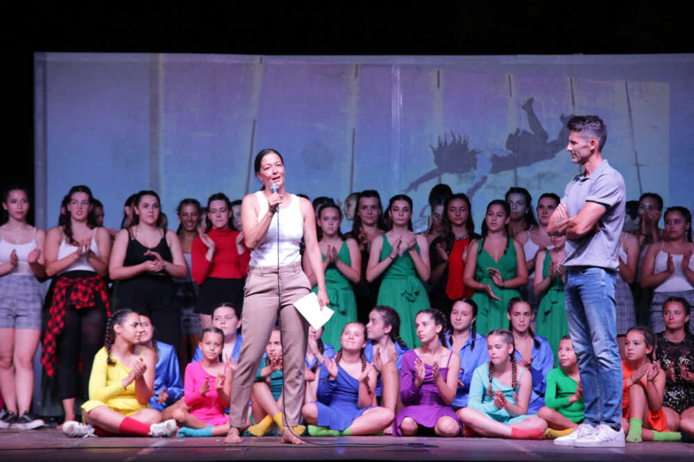 Saggio in piazza Santa Maria a Cerveteri per la scuola coreutica di Alessandra Ceripa