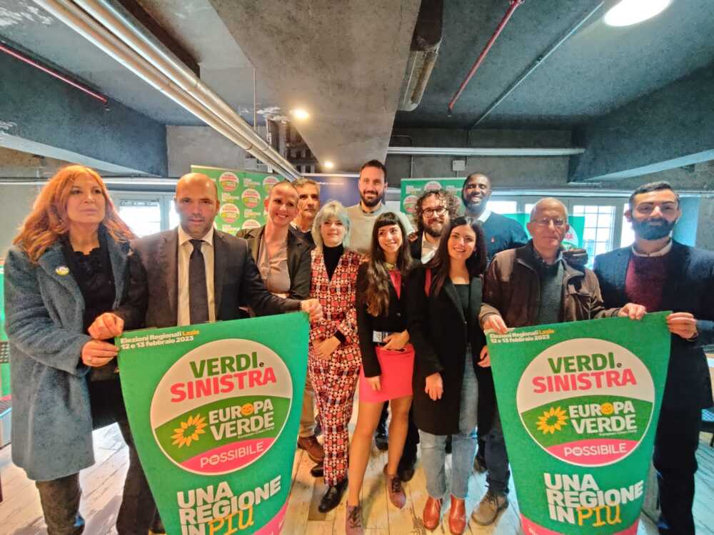 foto di gruppo_verdisinistra