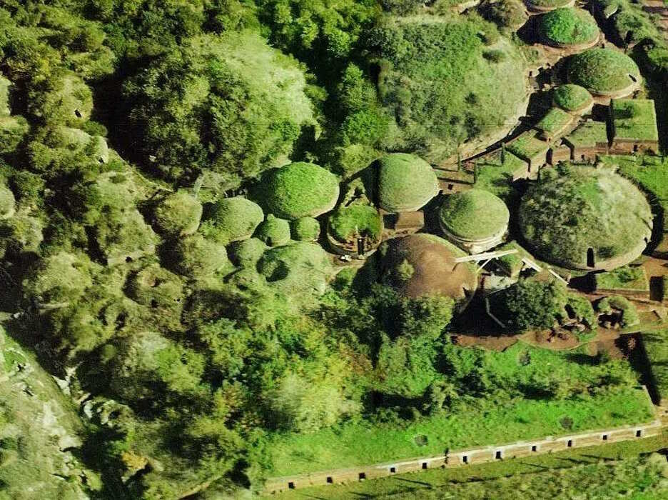 necropoli_etrusche_CERVETERI-RM-necropoli-della-banditaccia parco archeologico cerveteri necropoli_etrusche_CERVETERI-RM-necropoli-della-banditaccia parco archeologico cerveteri