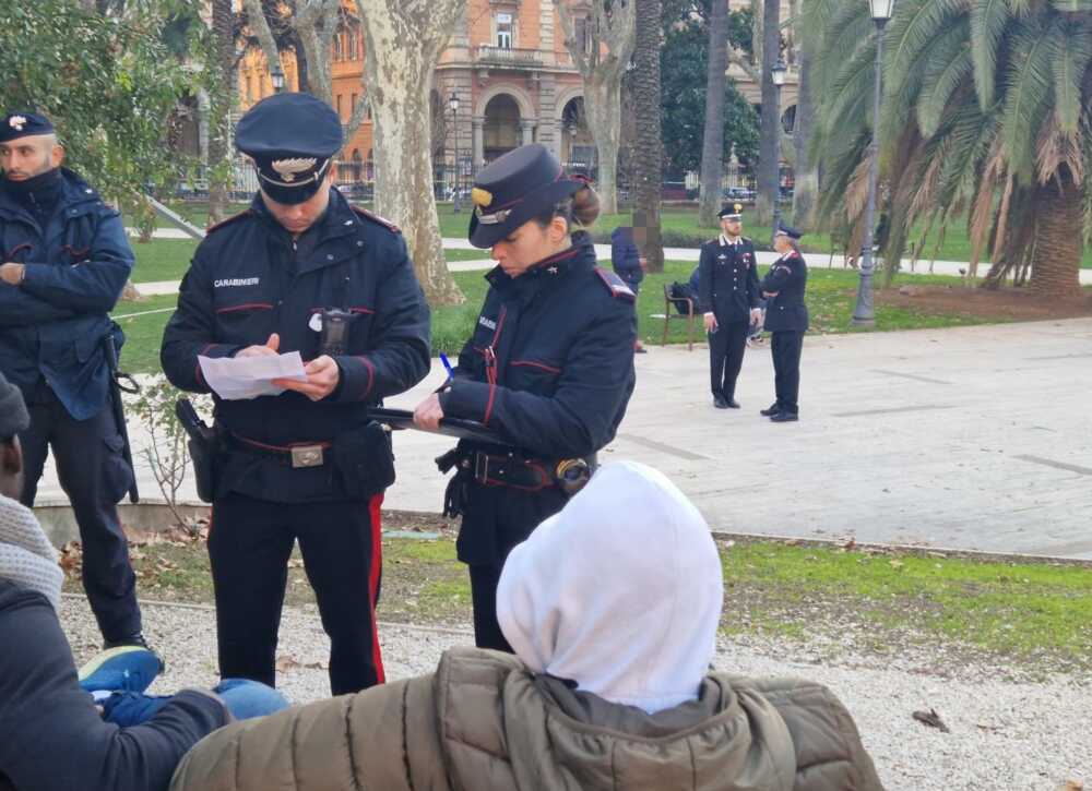 interforze piazza vittorio roma