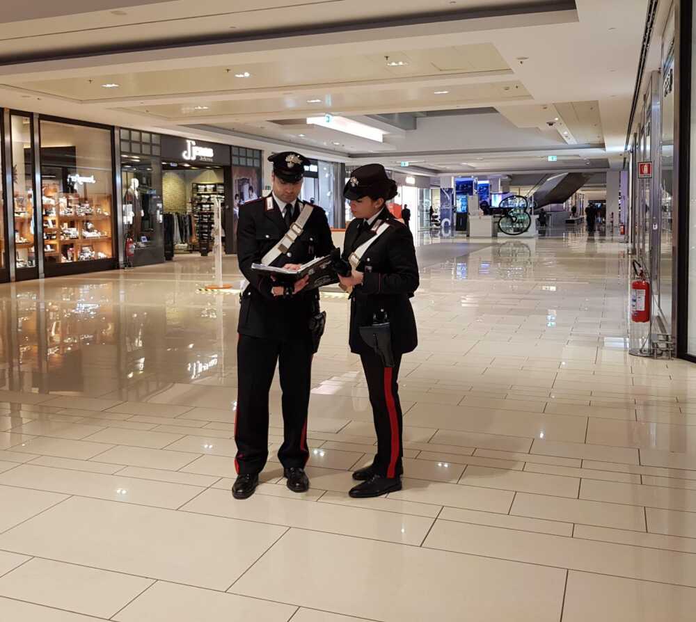 GRUPPO ROMA – Furti, una pattuglia dei Carabinieri (3)