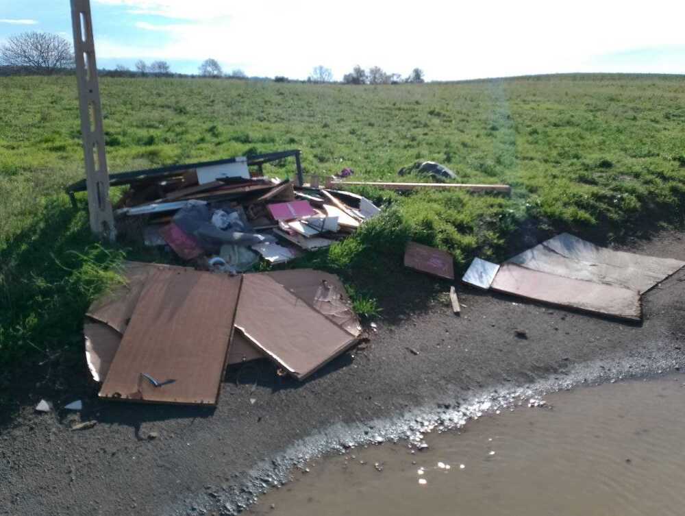 cerveteri civica discarica abusiva rifiuti campagna