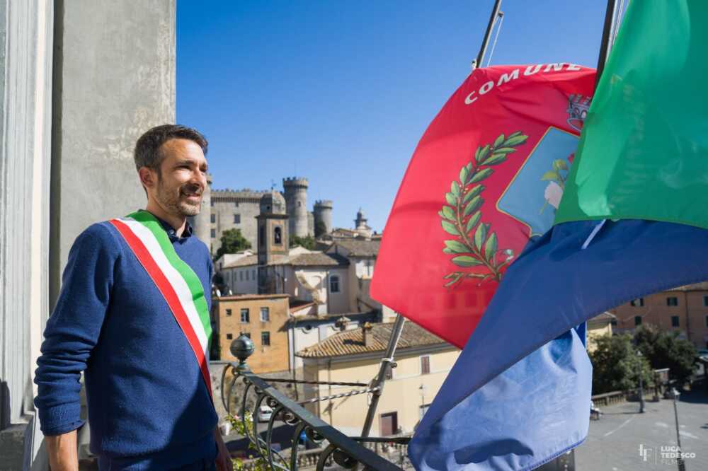 Caso-loculi a Bracciano, il sindaco Crocicchi: “Responsabilità dell’utente mostrare il pagamento”