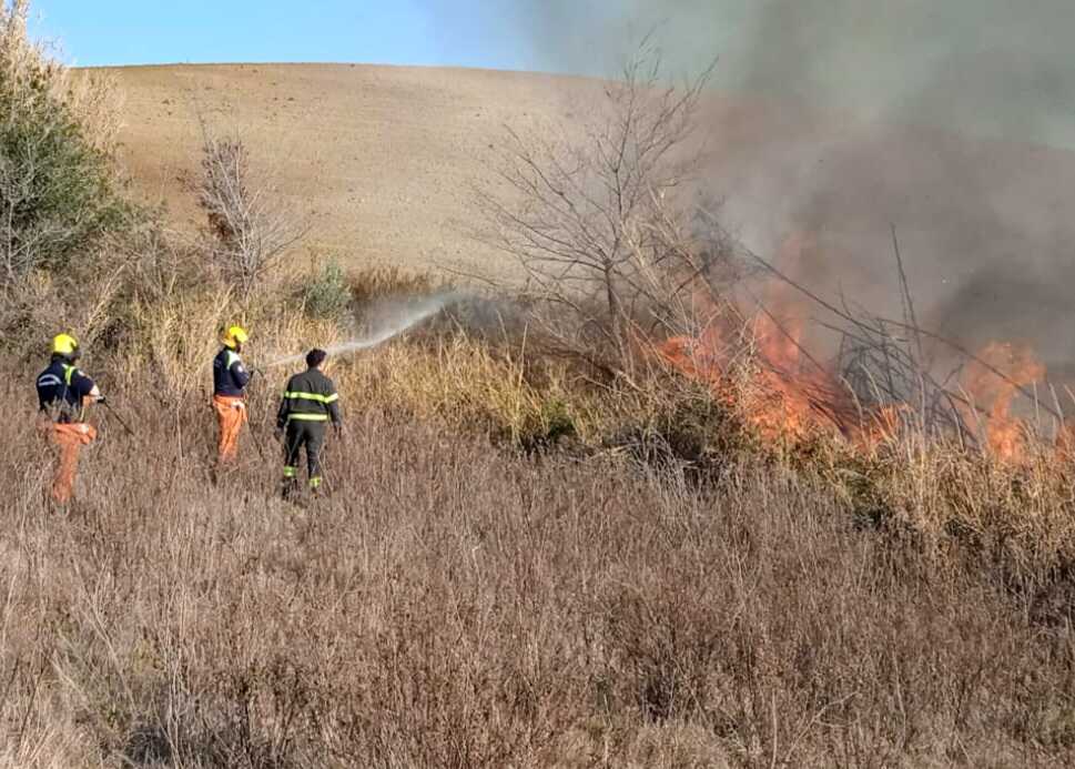 incendio tarquinia aeopc incendio tarquinia aeopc