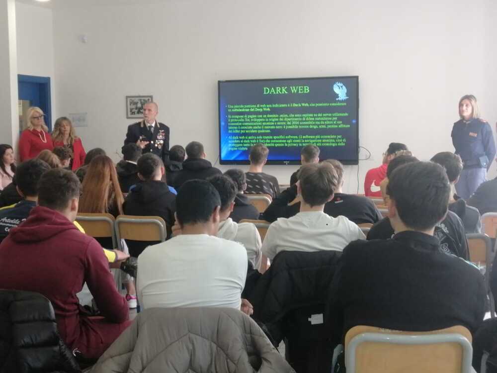 POLIZIA carabinieri alberghiero ladispoli