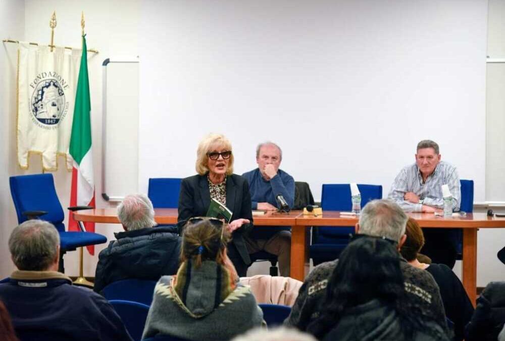 Presentato in Fondazione Cariciv il libro Viaggio nella Tuscia sulla ferrovia Civitavecchia Orte