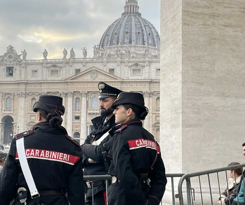 carabinieri san pietro roma