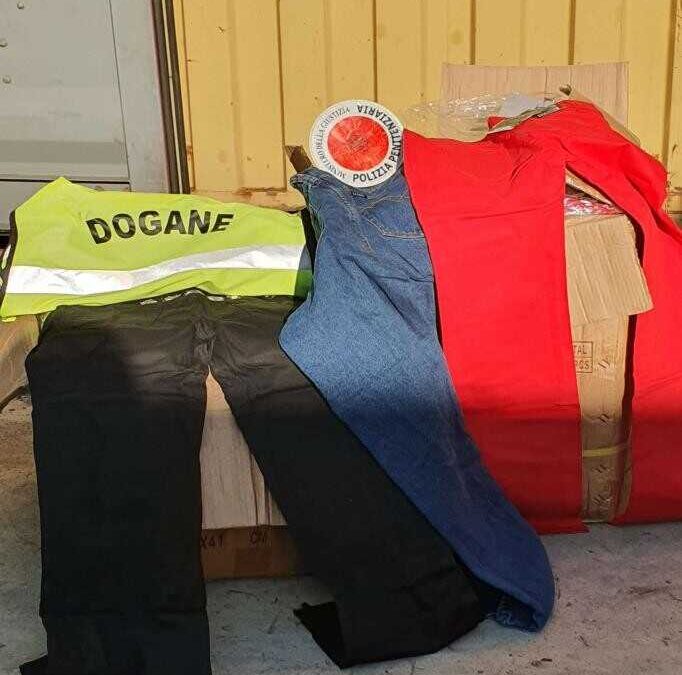 Le Dogane di Civitavecchia donano abbigliamento sequestrato alle carceri