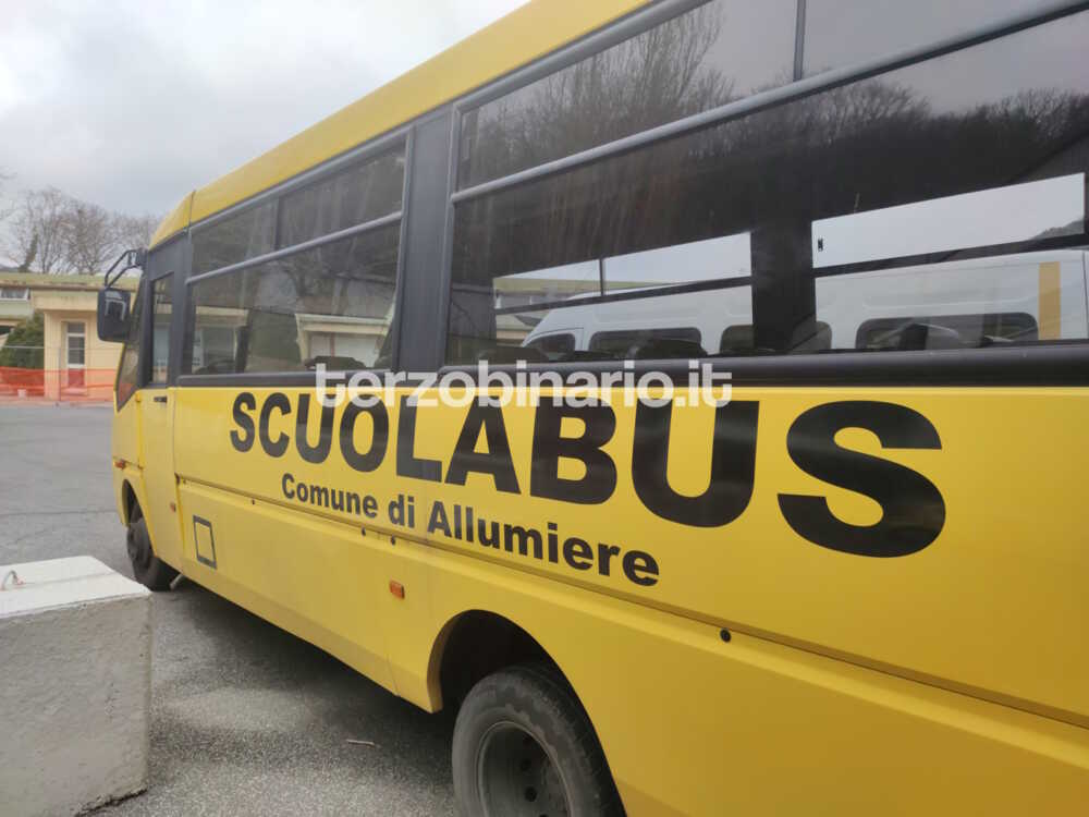 scuolabus allumiere scuolabus allumiere