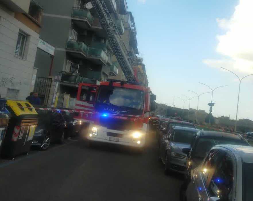 via michele di lando roma vigili del fuoco incendio via michele di lando roma vigili del fuoco incendio