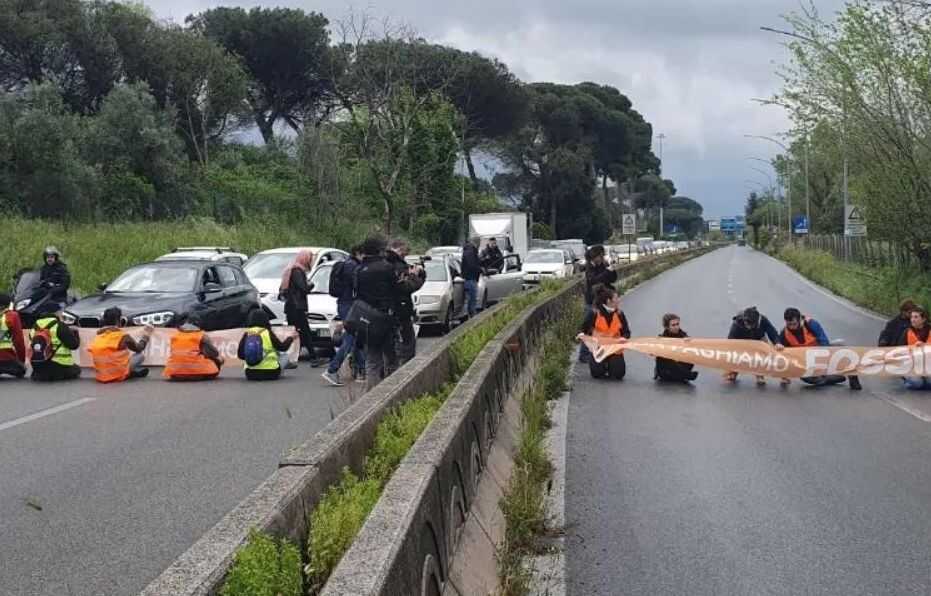 blocco stradale ultima generazione