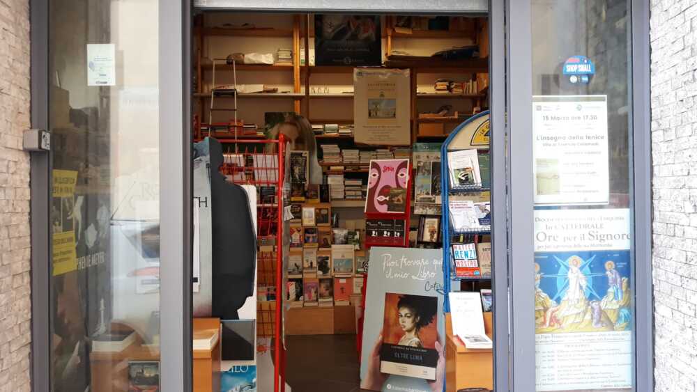 dettagli libreria dettagli libreria civitavecchia