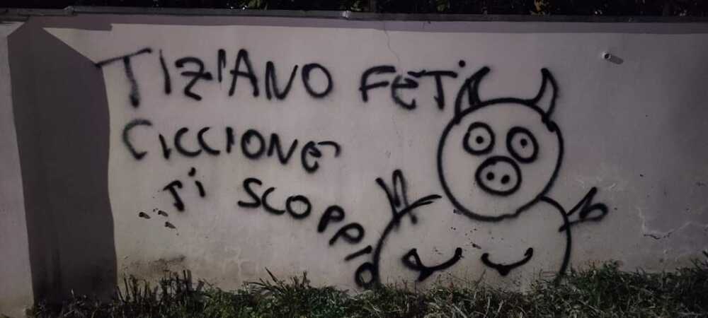 scritte volgari danneggiamento a valcanneto